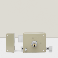CERRADURA DE SOBREPONER CLASICA DERECHA MOD. CC715D CERRADURA DE SOBREPONER CLASICA DERECHA MOD. CC715D